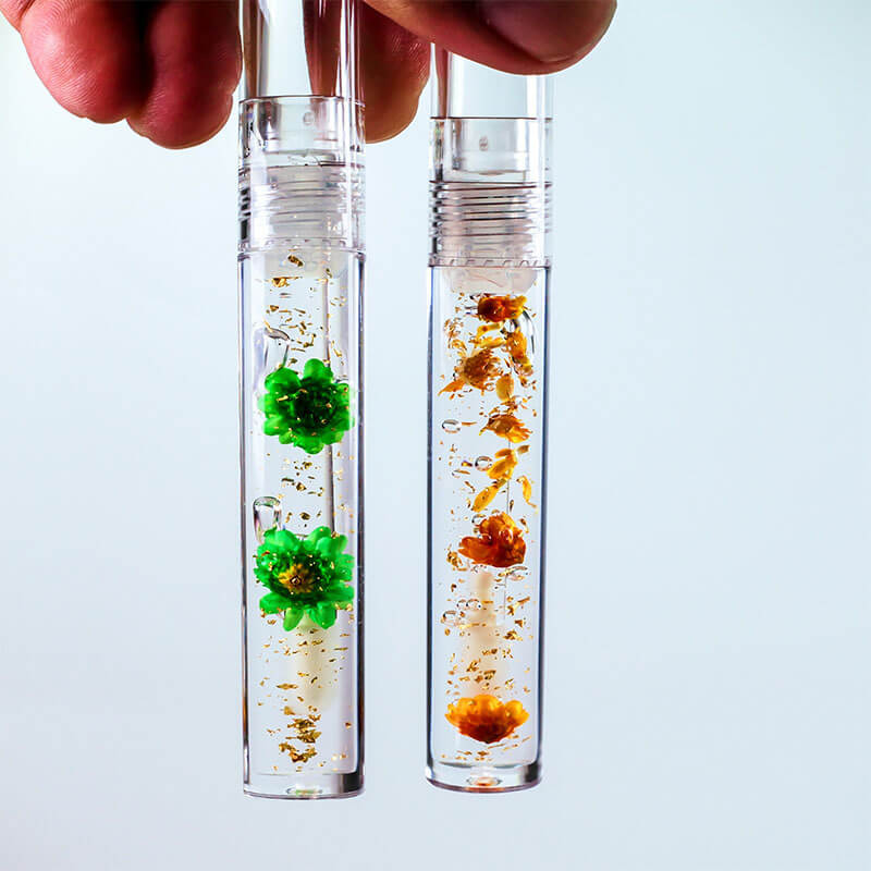 11-color Small Daisy Flower Lip Oil