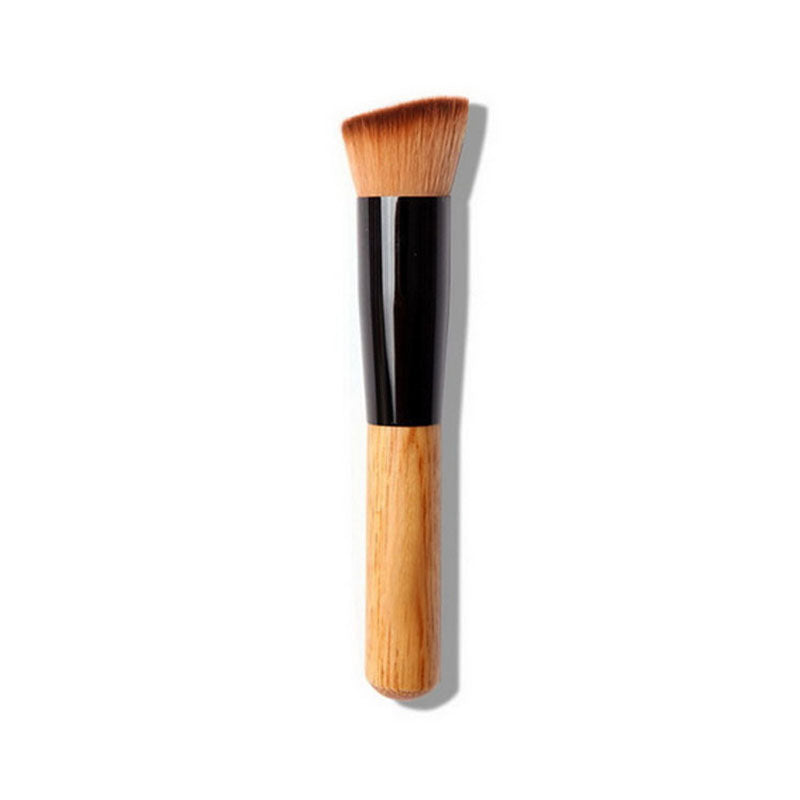 Wooden-handled Foundation Brush