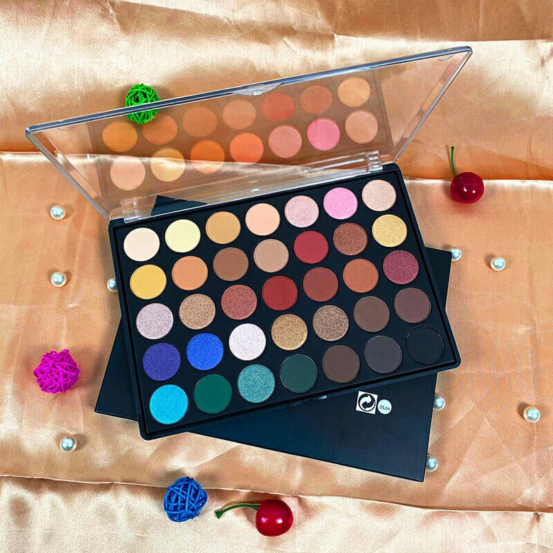35-color Eyeshadow Palette shimmer/matte