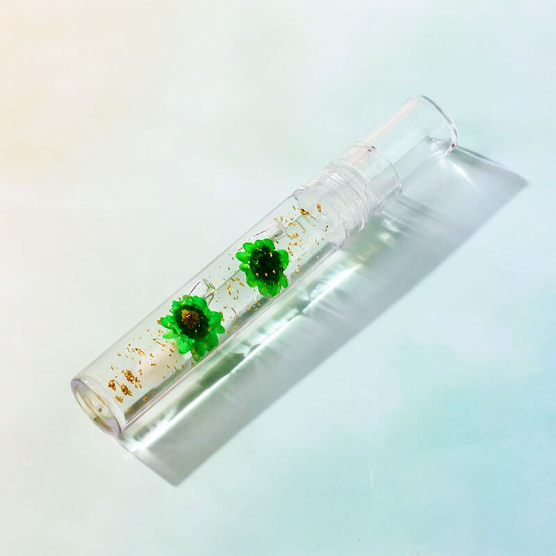 11-color Small Daisy Flower Lip Oil