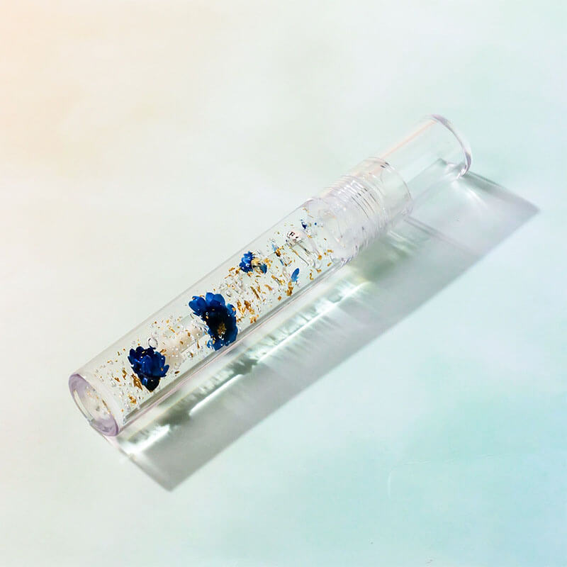 11-color Small Daisy Flower Lip Oil